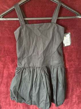 NWT Art Class Girls Black Square Neck Bubble Hem Mini Dress
C1